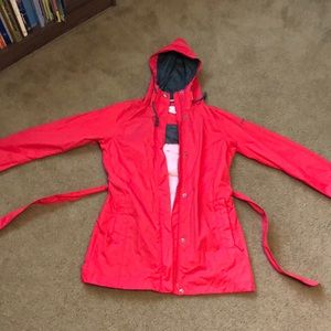 Wind breaker/rain coat